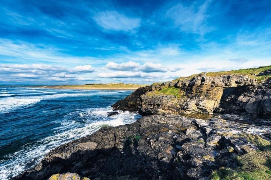 Bundoran Seaside Stays House - Wifi, Large Spacious Home Экстерьер фото