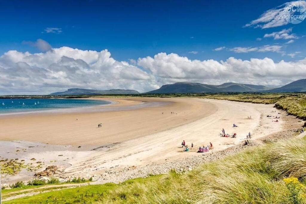 Bundoran Seaside Stays House - Wifi, Large Spacious Home Экстерьер фото