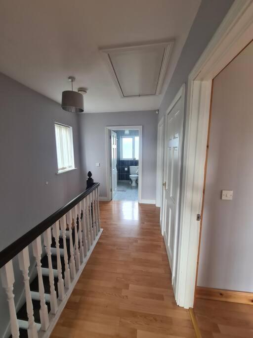 Bundoran Seaside Stays House - Wifi, Large Spacious Home Экстерьер фото